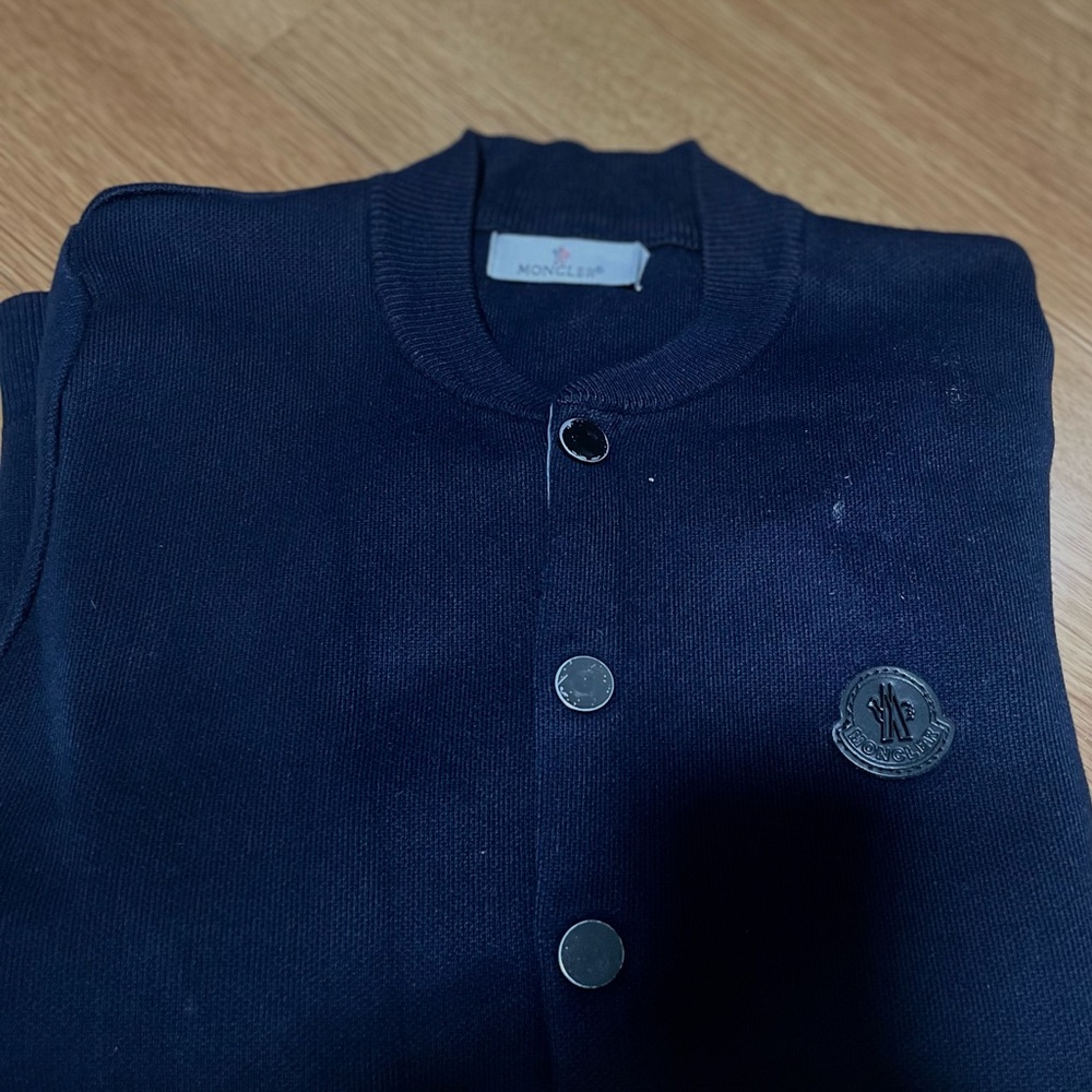 Sweaters Moncler